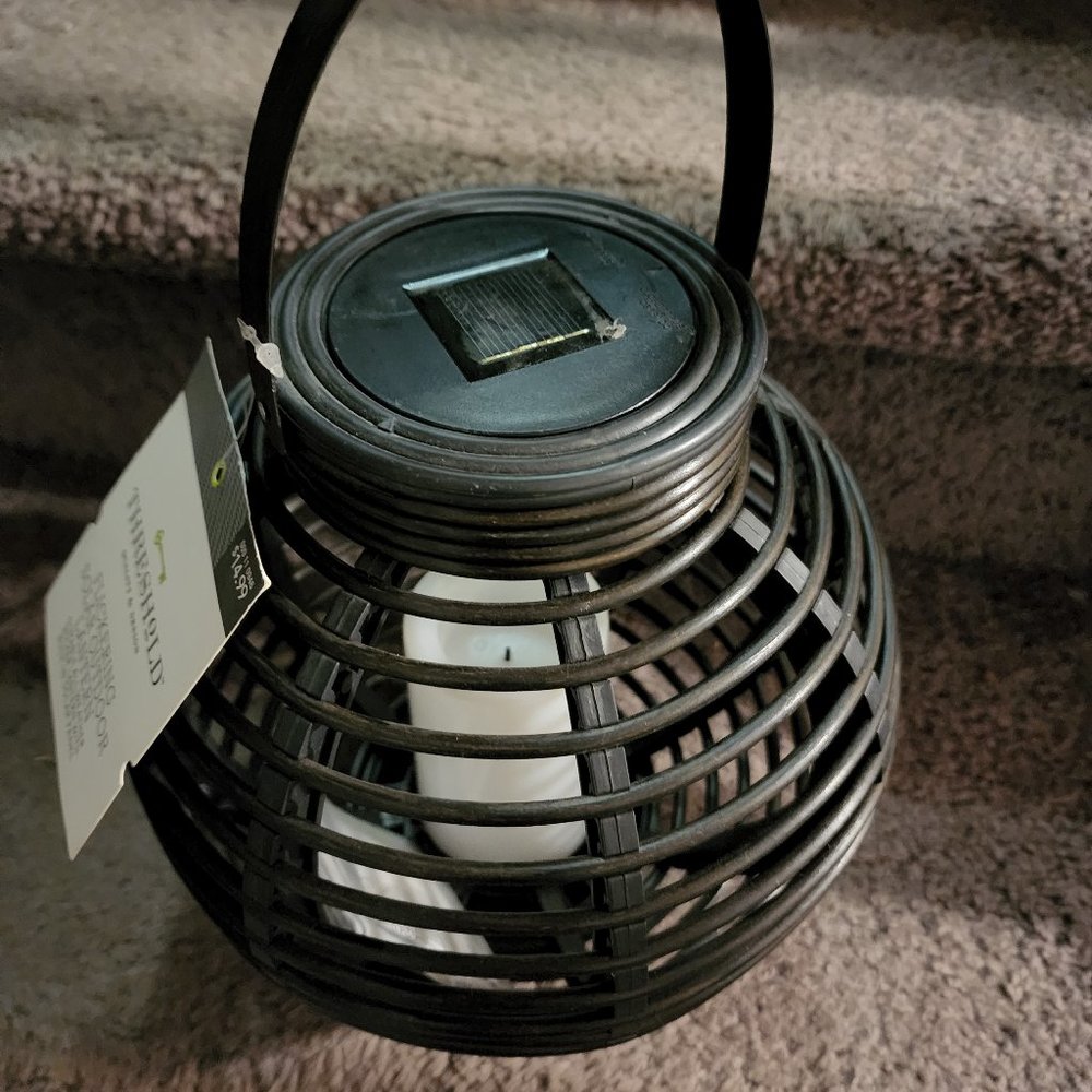 solar outdoor lantern